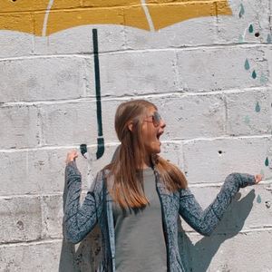 Meet your Posher, Winsley